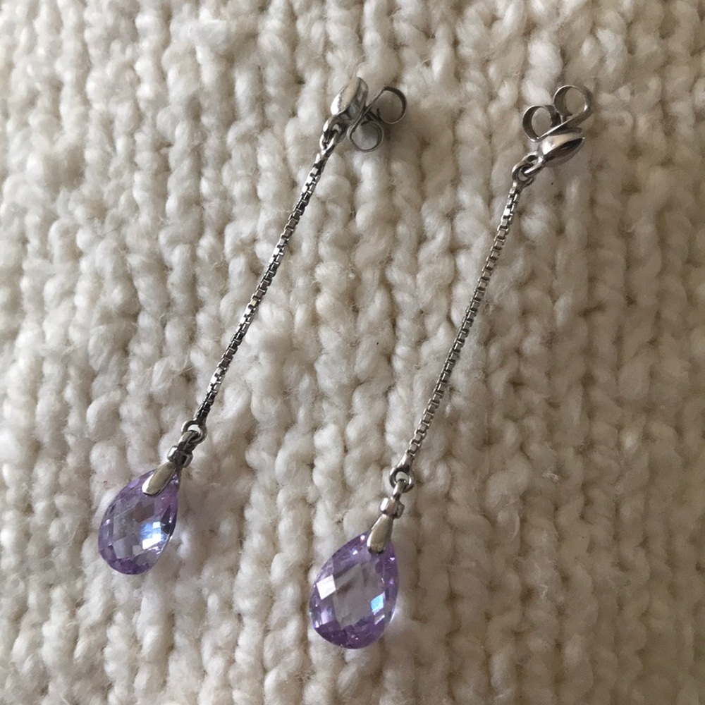 Teardrop silver earrings